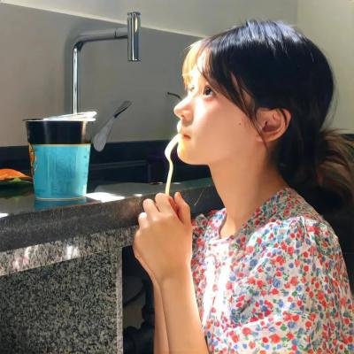 鸟与蜜蜂